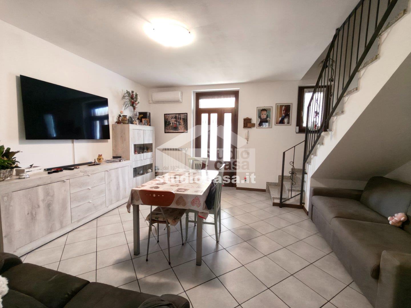 Villa Bifamiliare in vendita a Pandino