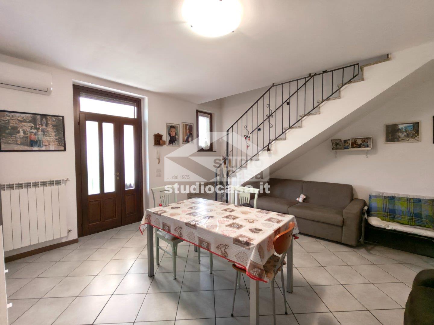 Villa Bifamiliare in vendita a Pandino