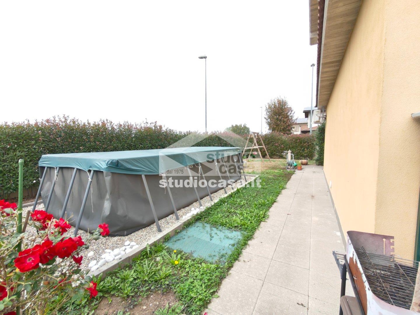 Villa Bifamiliare in vendita a Pandino