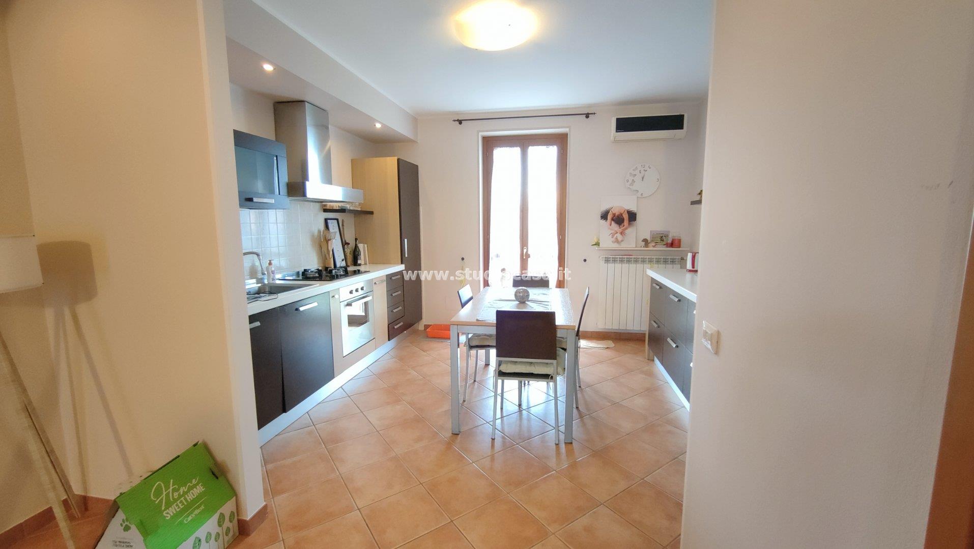 Appartamento in vendita a Chieve