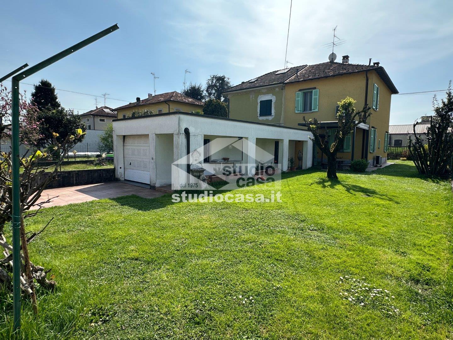 Villa Bifamiliare in vendita a Crema