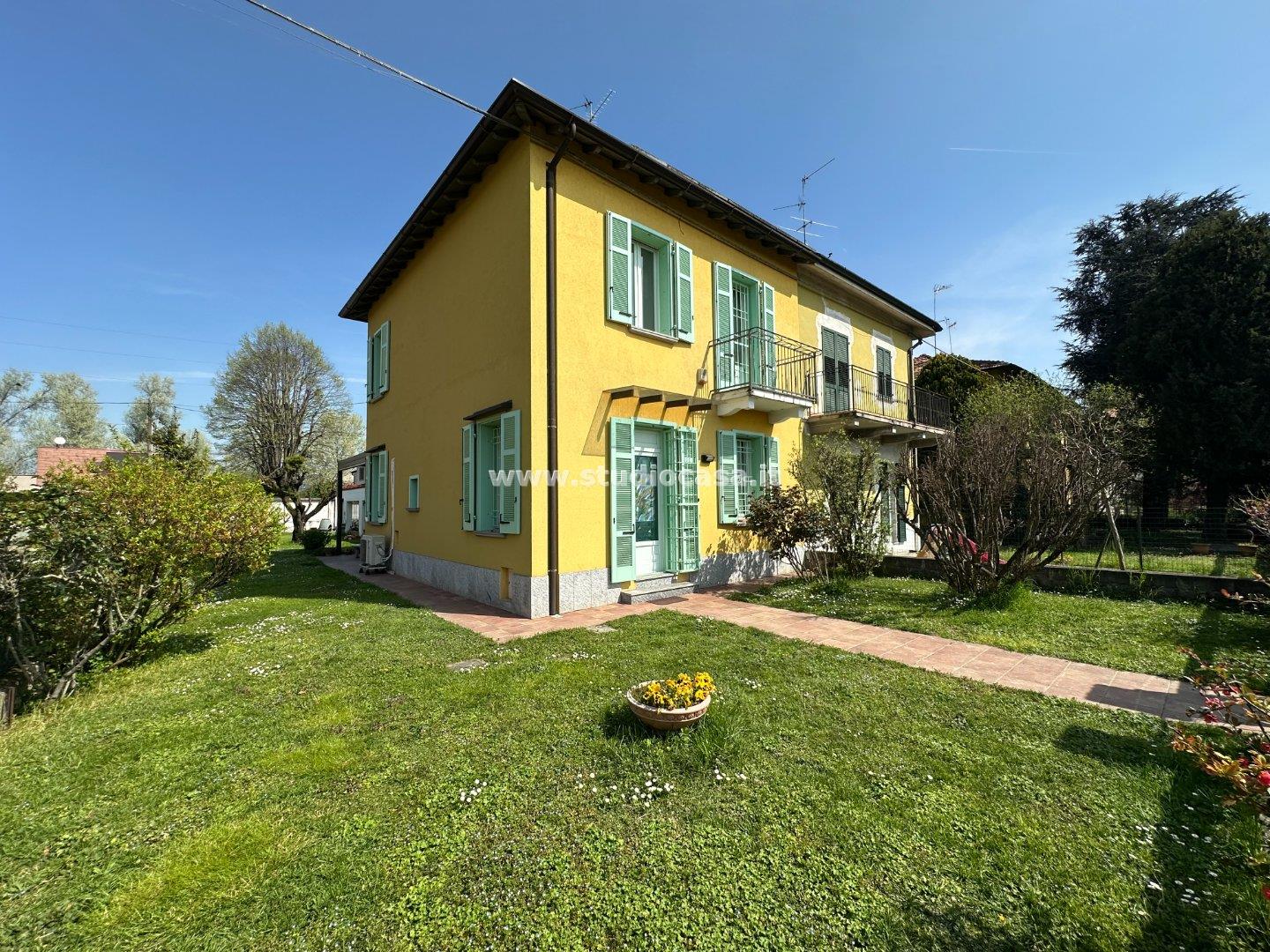 Villa Bifamiliare in vendita a Crema