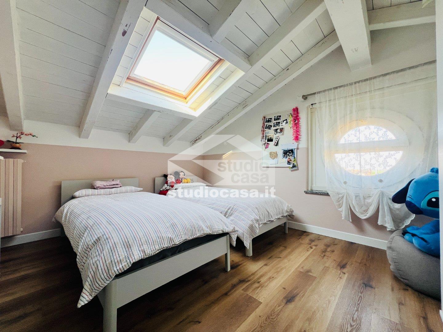 Appartamento in vendita a Chieve