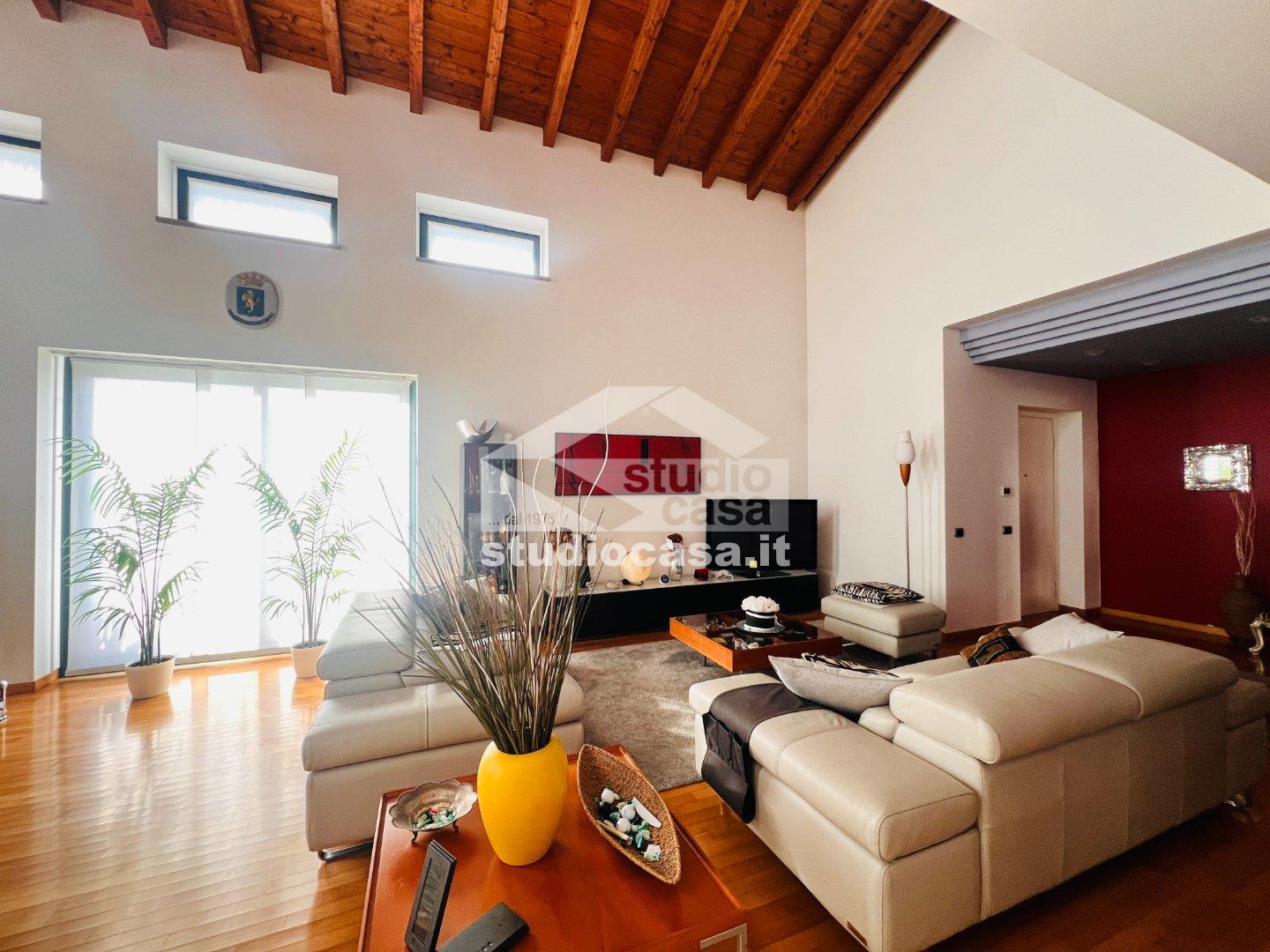 Villa Unifamiliare in vendita a Crema