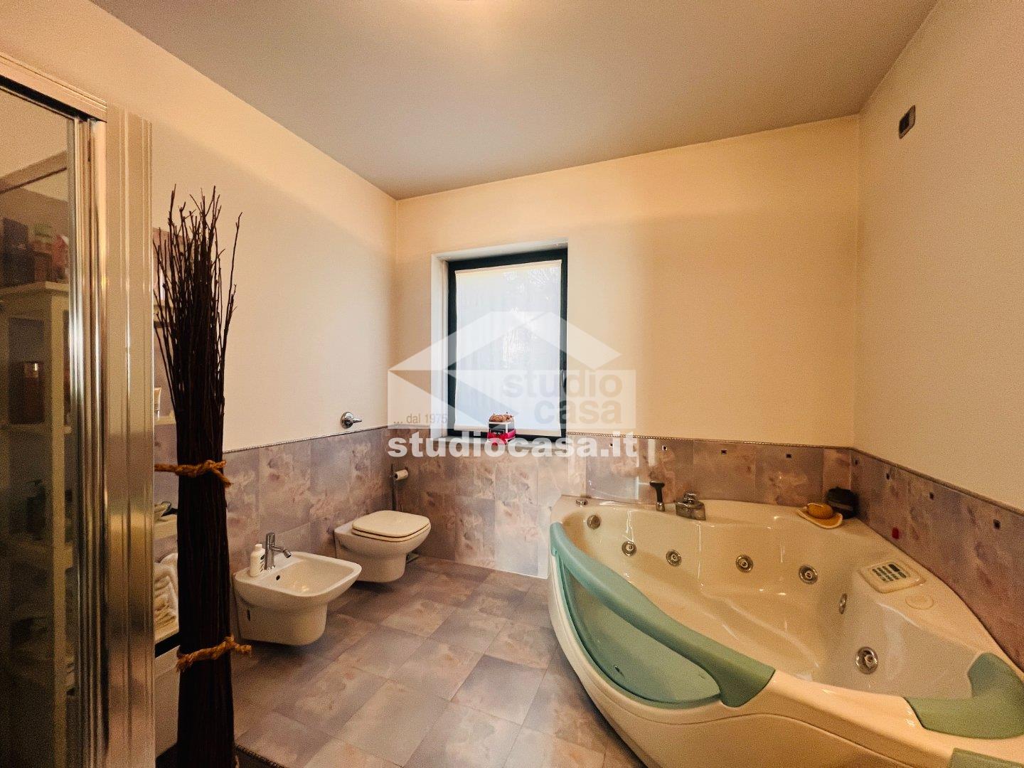 Villa Unifamiliare in vendita a Crema