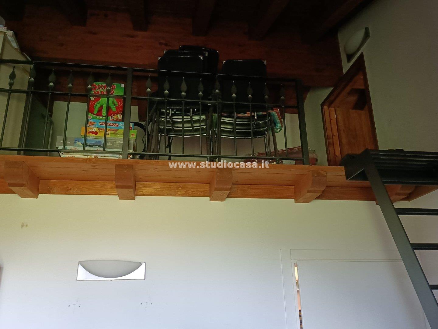 Villa Bifamiliare in vendita a Fiesco