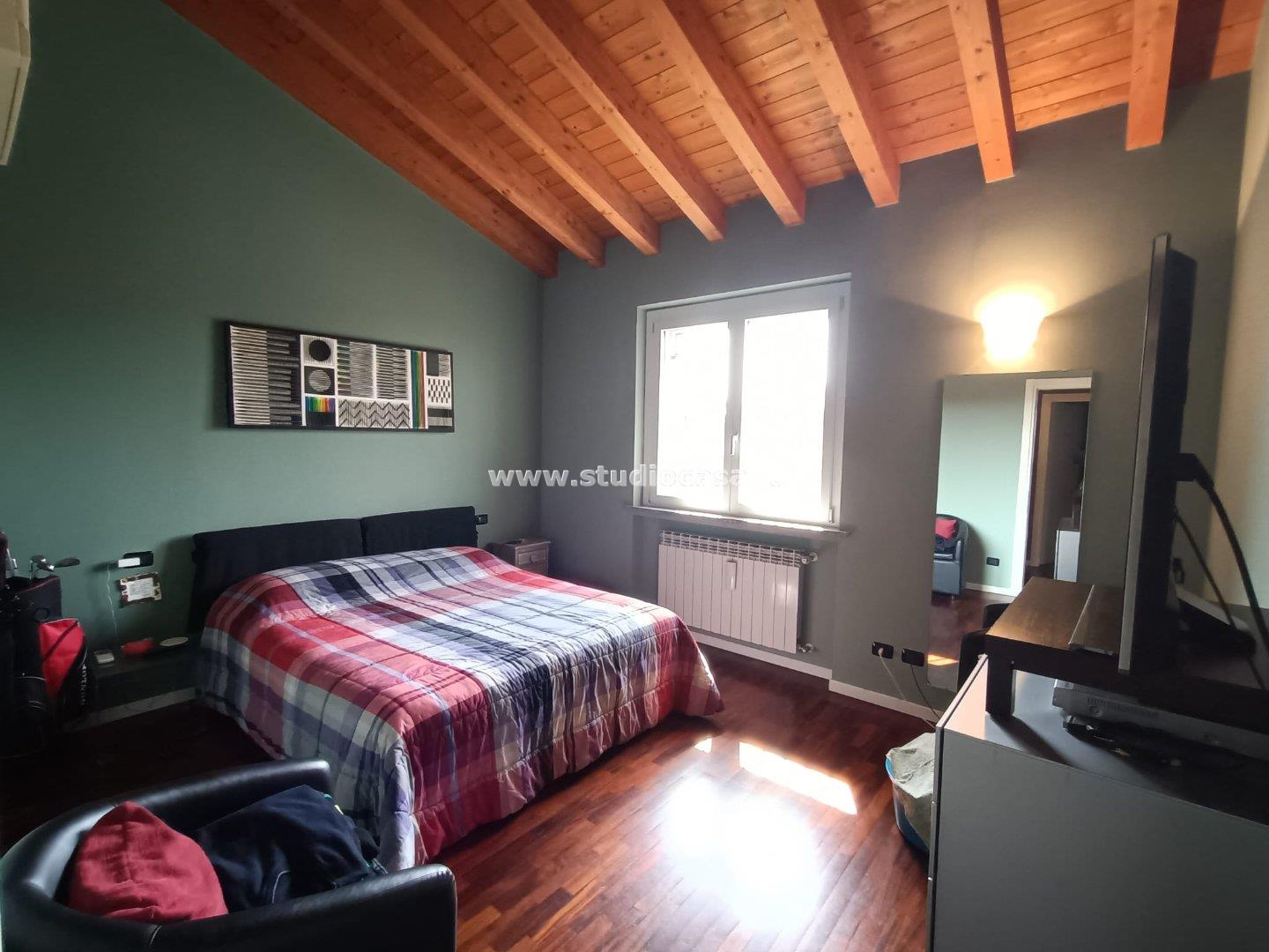 Villa Bifamiliare in vendita a Fiesco