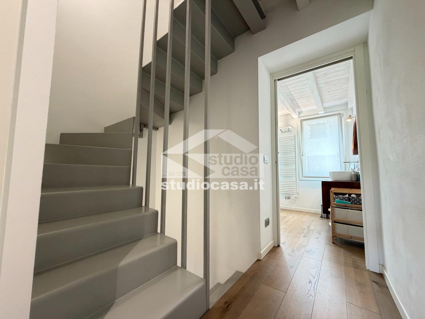 Casa Plurifamiliare in vendita a Crema