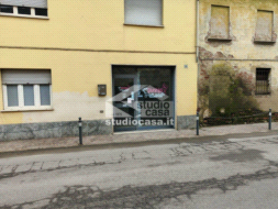 Negozio in affitto a Capergnanica