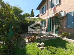 Casa Plurifamiliare in vendita a Crema