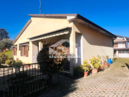 Villa Unifamiliare in vendita a Bagnolo Cremasco