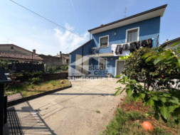 Casa Unifamiliare in vendita a Moscazzano