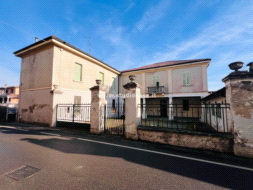 Casa Unifamiliare in vendita a Crema