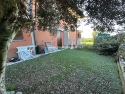 Villa Bifamiliare in vendita a Salvirola