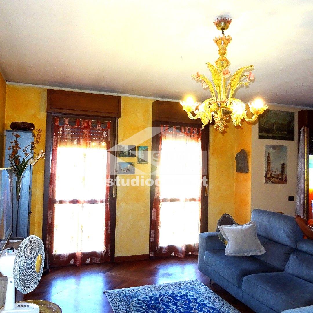 Appartamento in vendita a Cremona