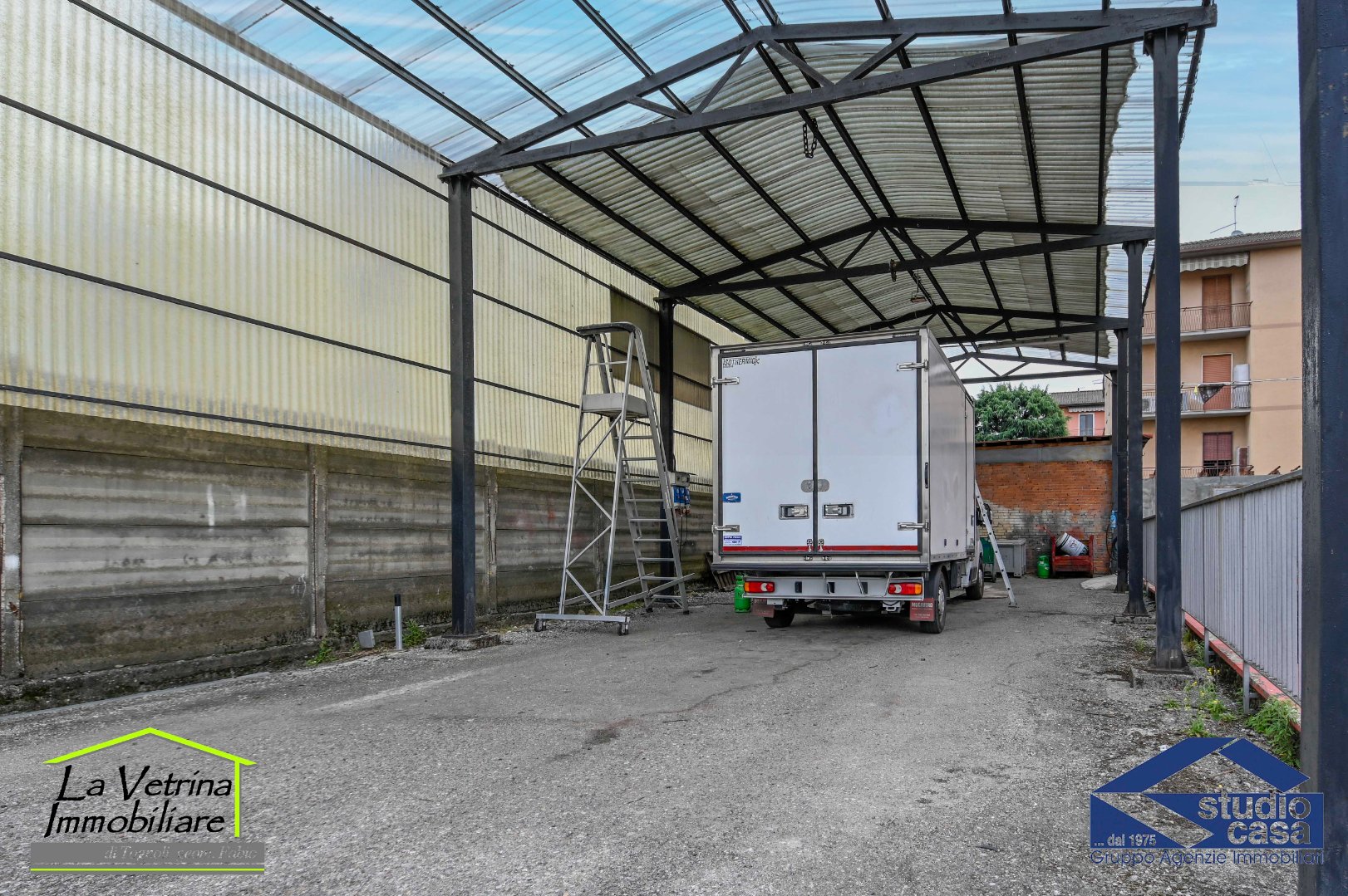Capannone in vendita a Stezzano