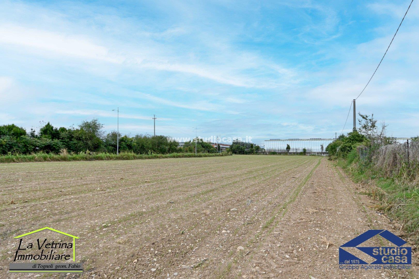 Terreno Artigianale in vendita a Urgnano