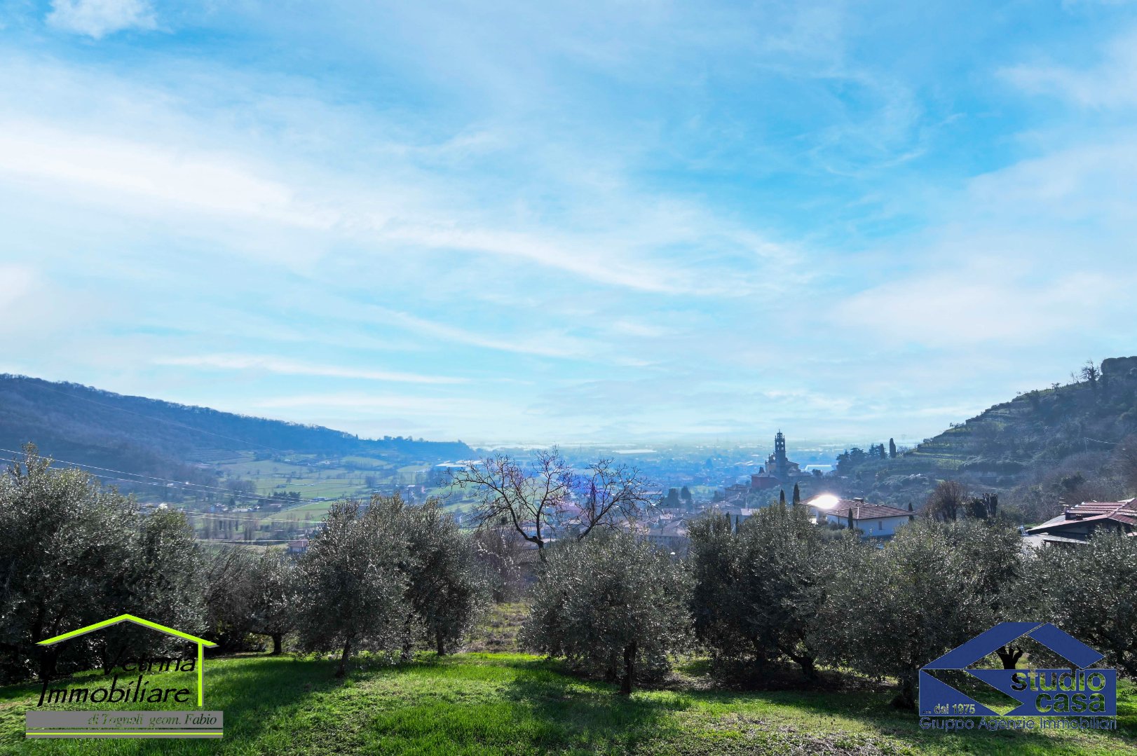 Villa Plurifamiliare in vendita a Carobbio degli Angeli