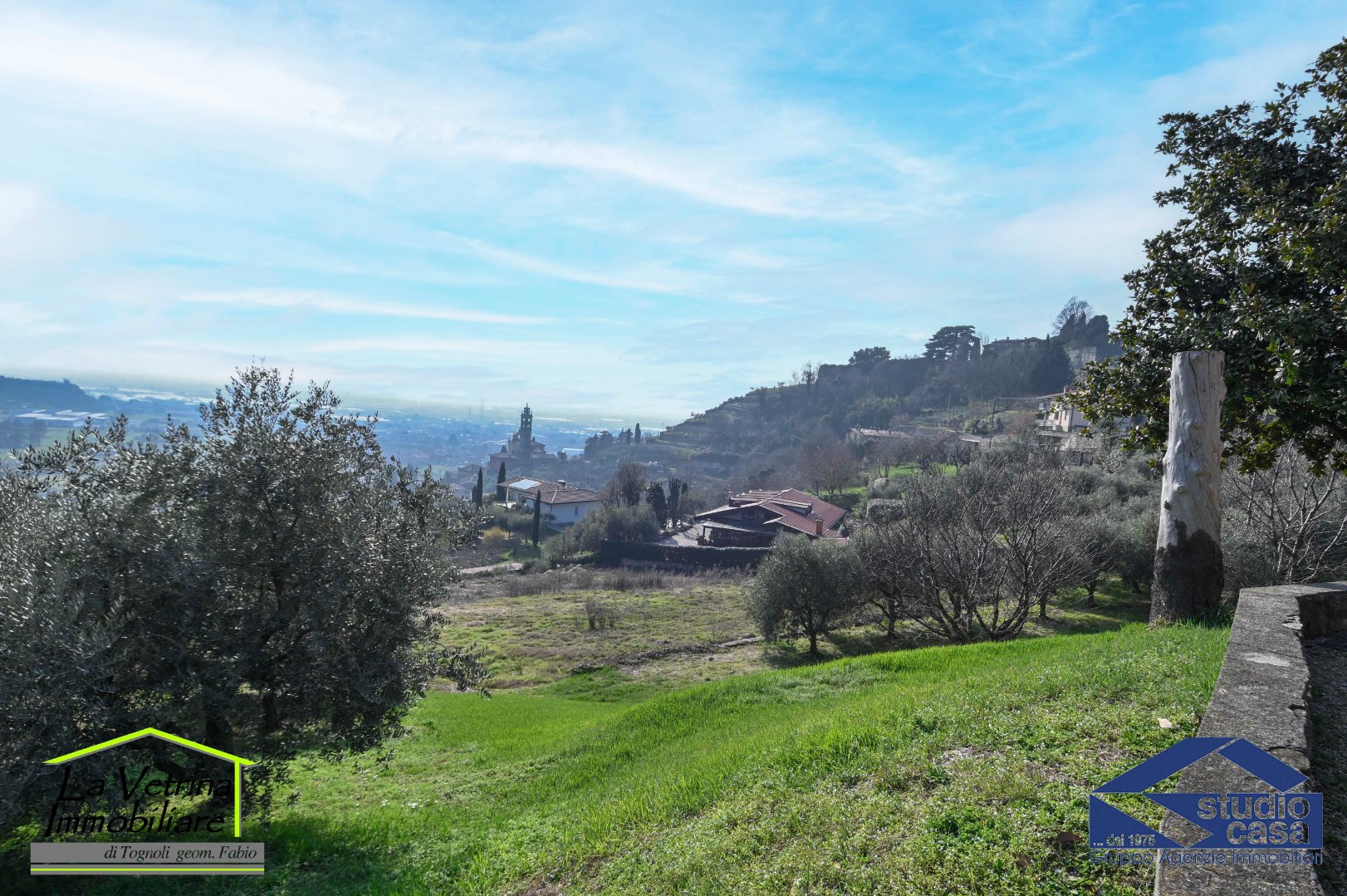 Villa Plurifamiliare in vendita a Carobbio degli Angeli