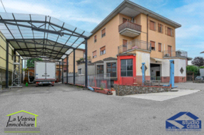Capannone in vendita a Stezzano