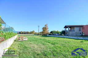 Terreno Residenziale in vendita a Bagnatica