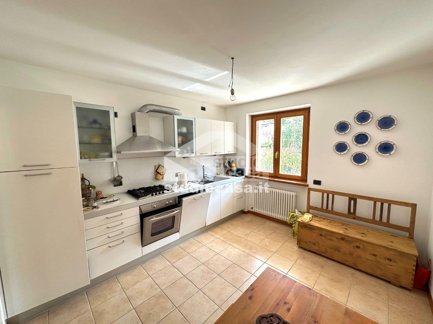 Appartamento in vendita a Dro