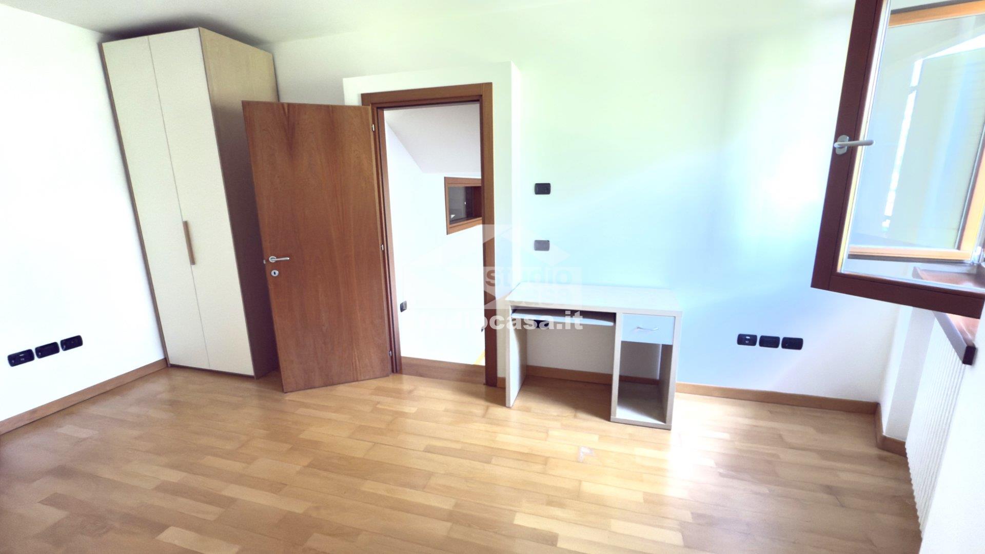 Appartamento in vendita a Tenno