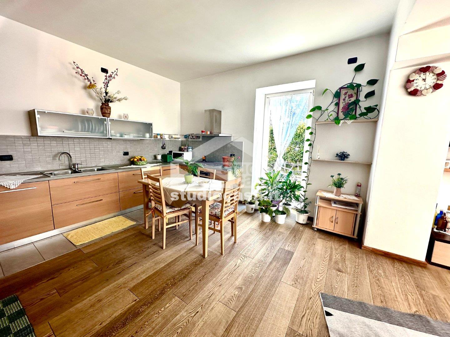 Appartamento in vendita a Nago-Torbole