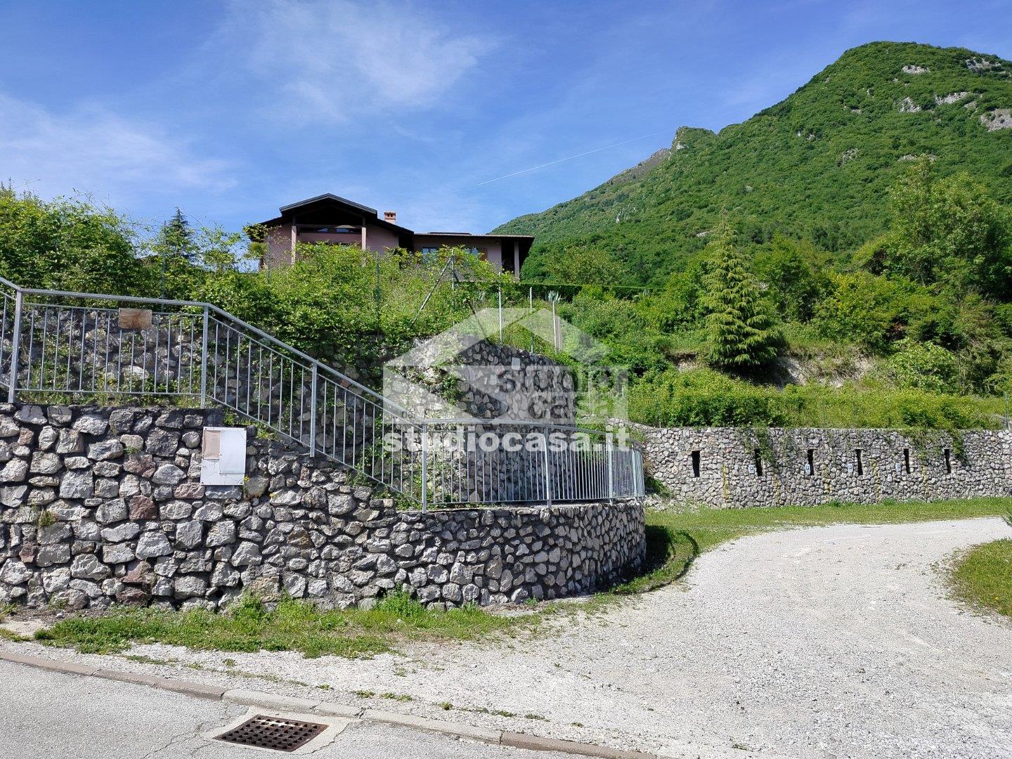 Terreno Residenziale in vendita a Tenno
