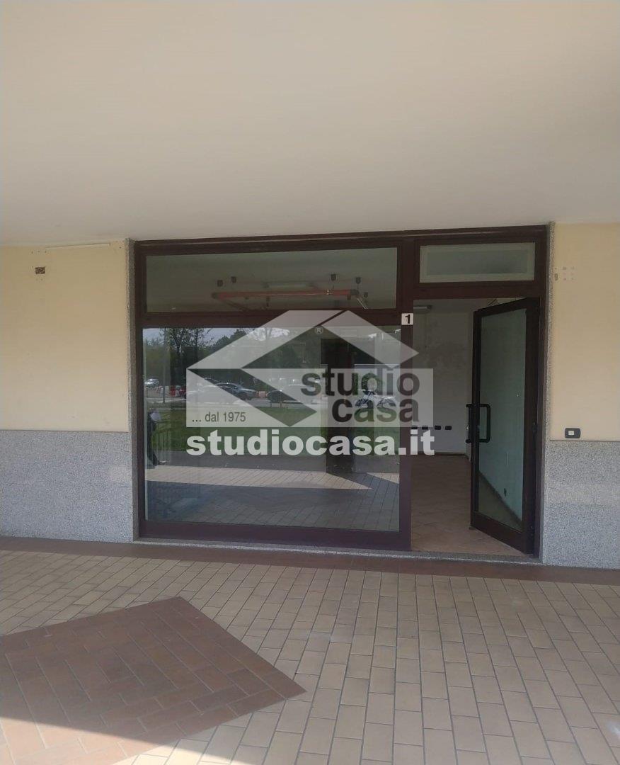 Negozio in affitto a Pogliano Milanese