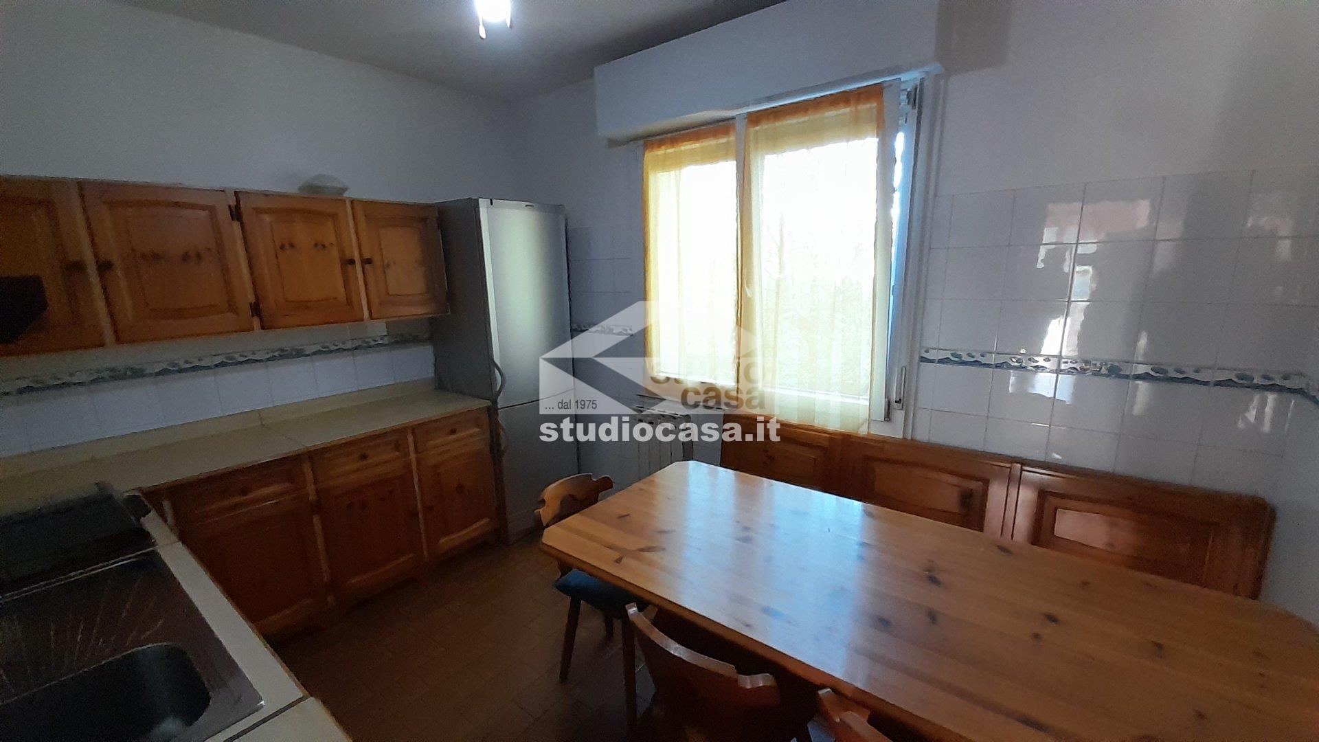 Appartamento in vendita a Rho