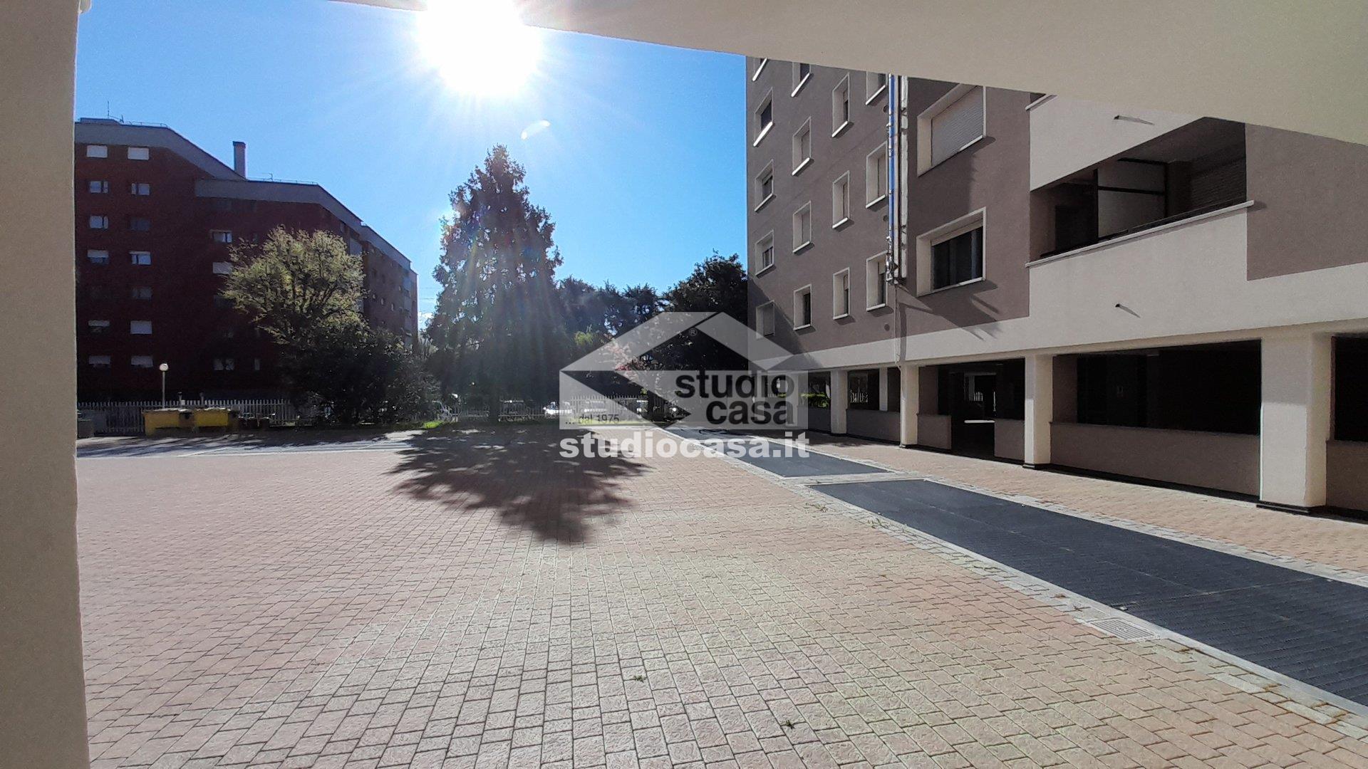 Appartamento in vendita a Rho