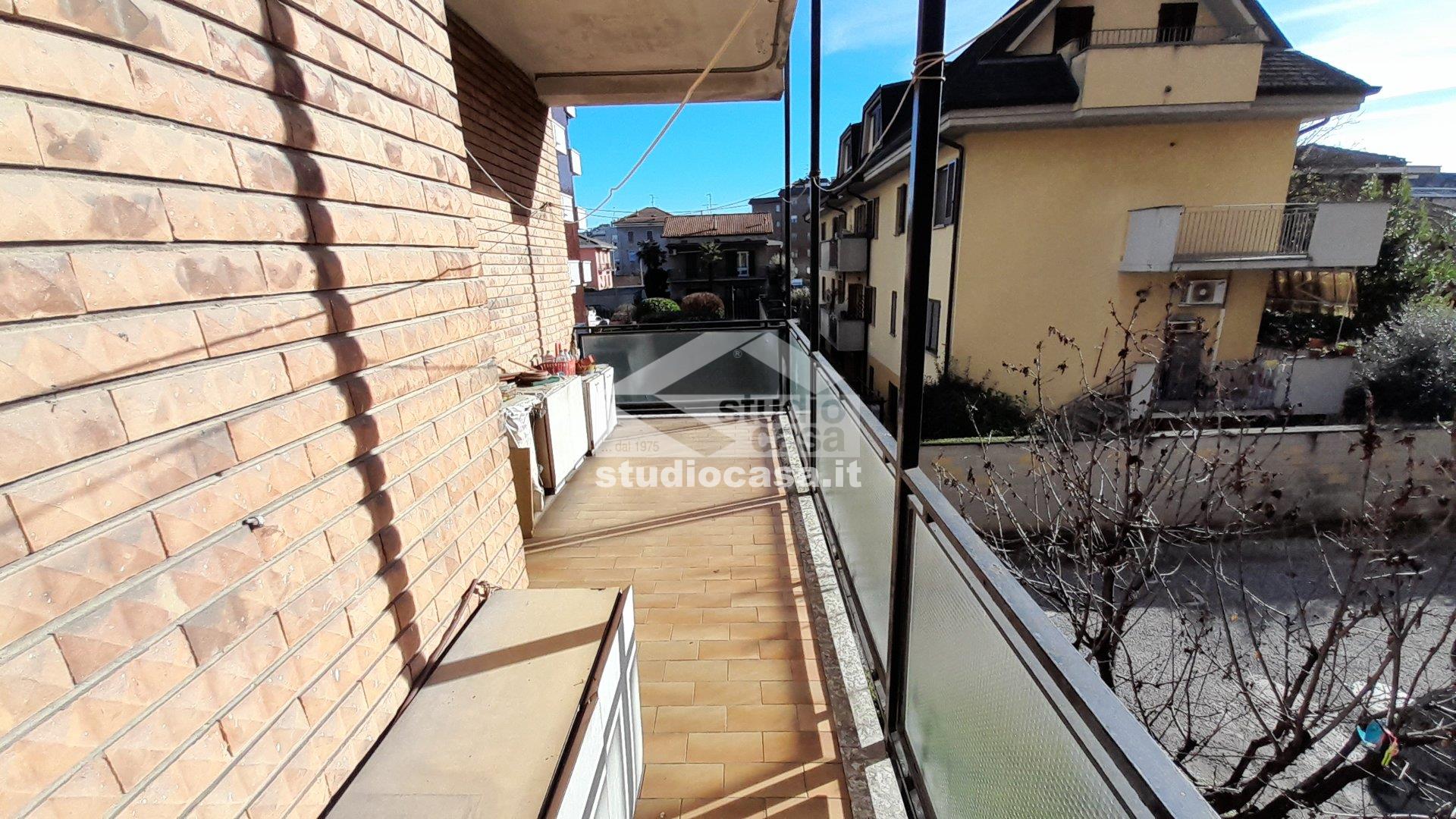 Appartamento in vendita a Rho