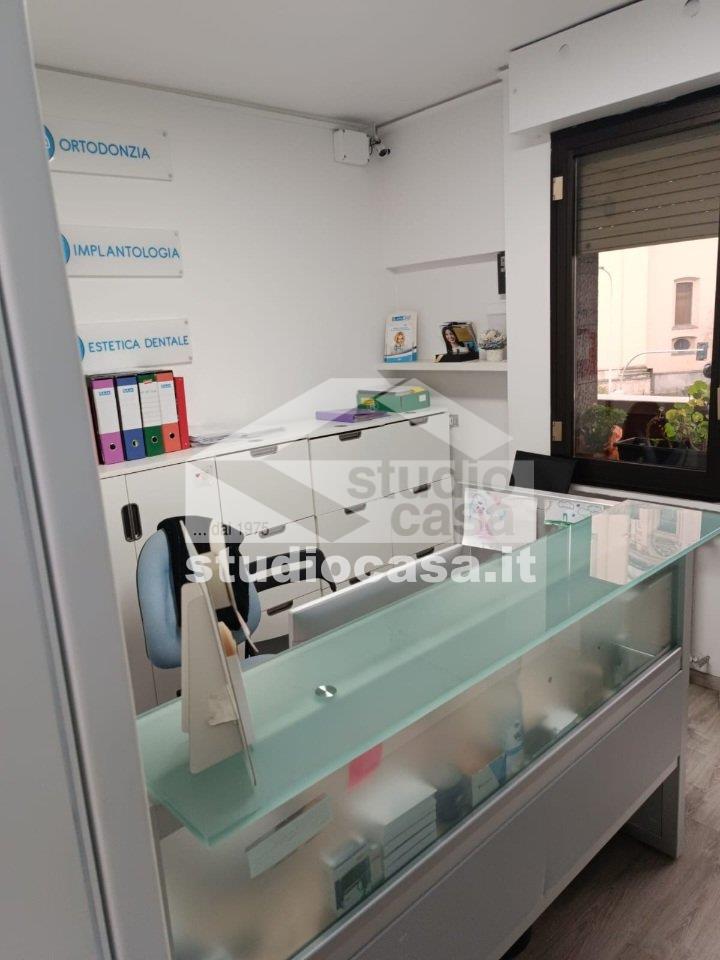 Studio in vendita a Rho