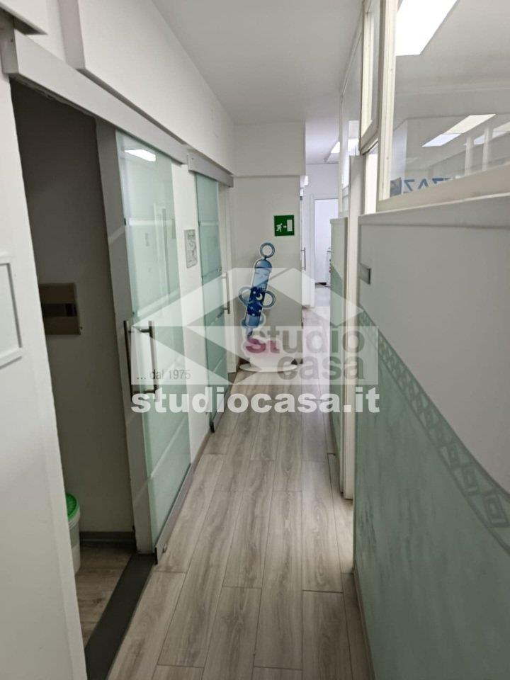 Studio in vendita a Rho