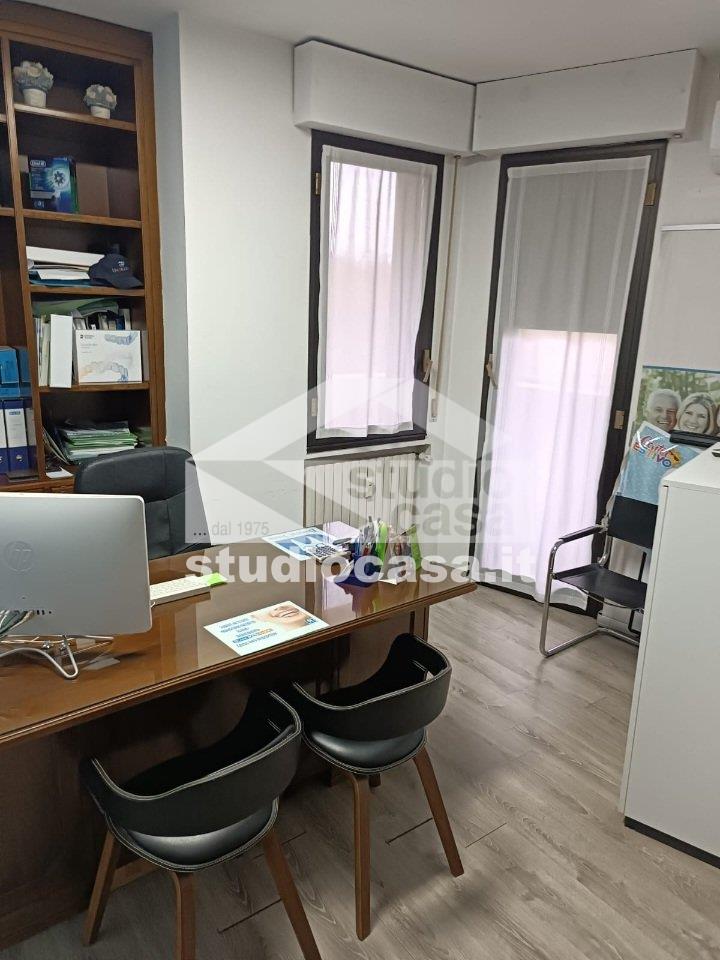 Studio in vendita a Rho
