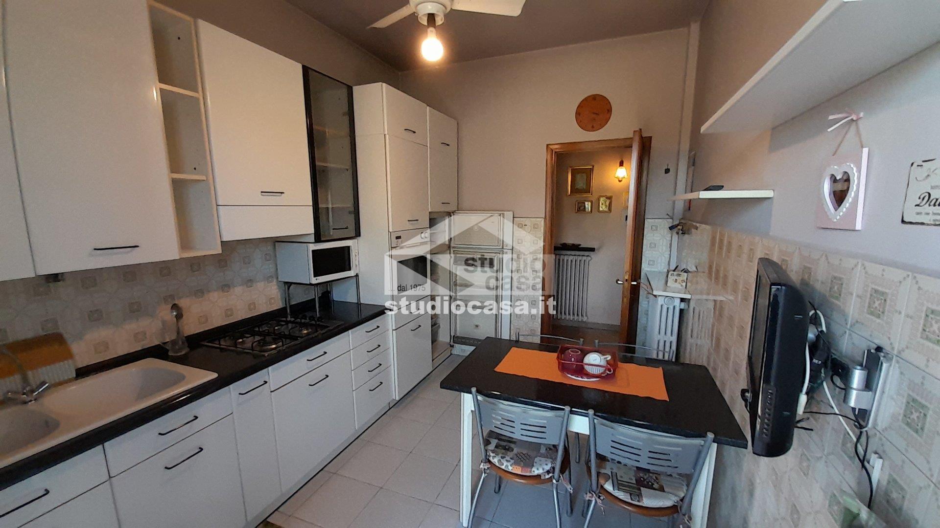 Appartamento in vendita a Rho