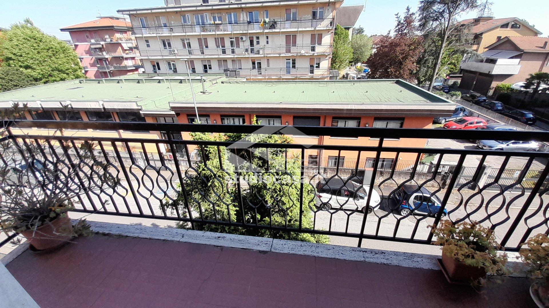 Appartamento in vendita a Rho