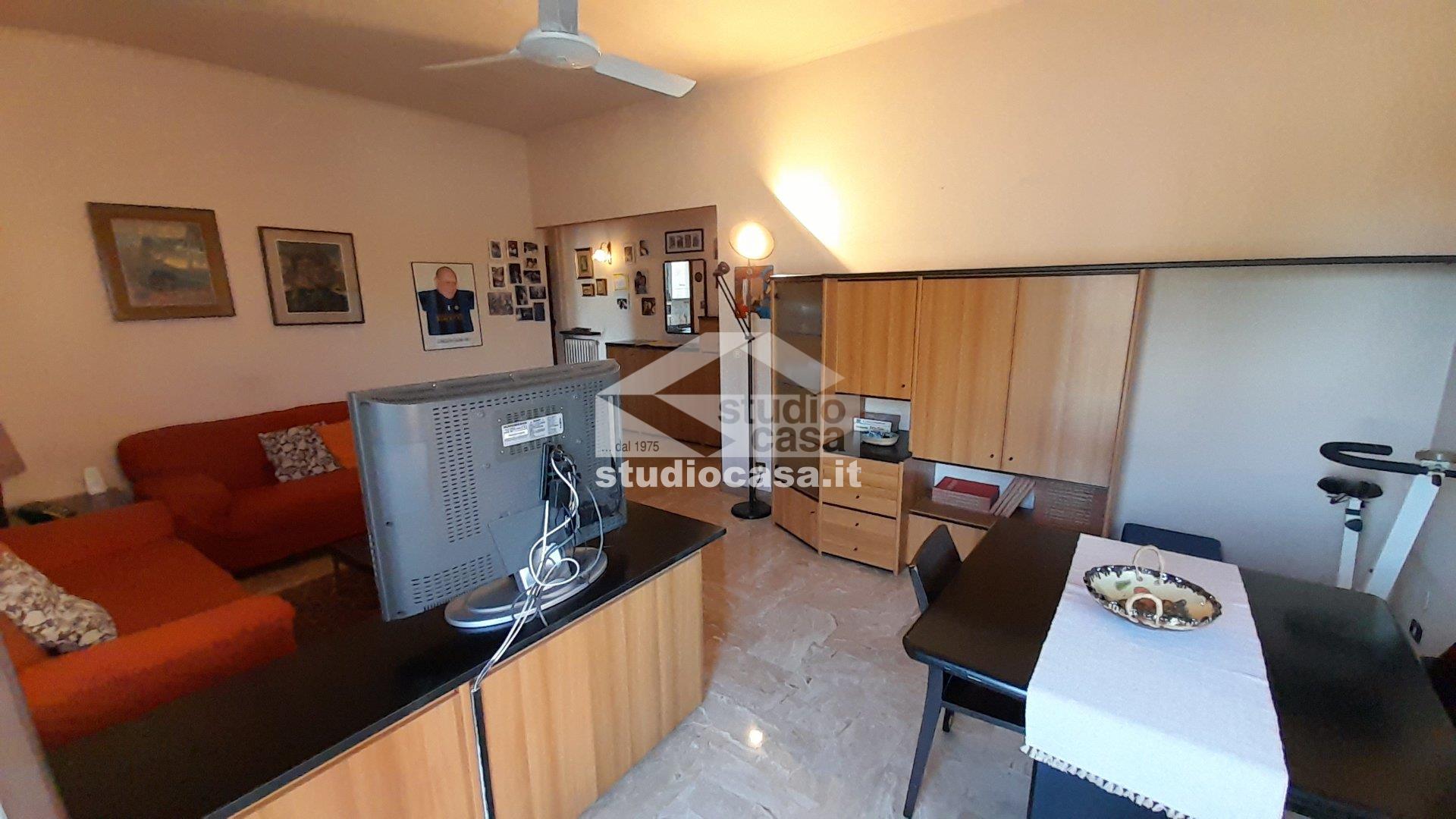 Appartamento in vendita a Rho