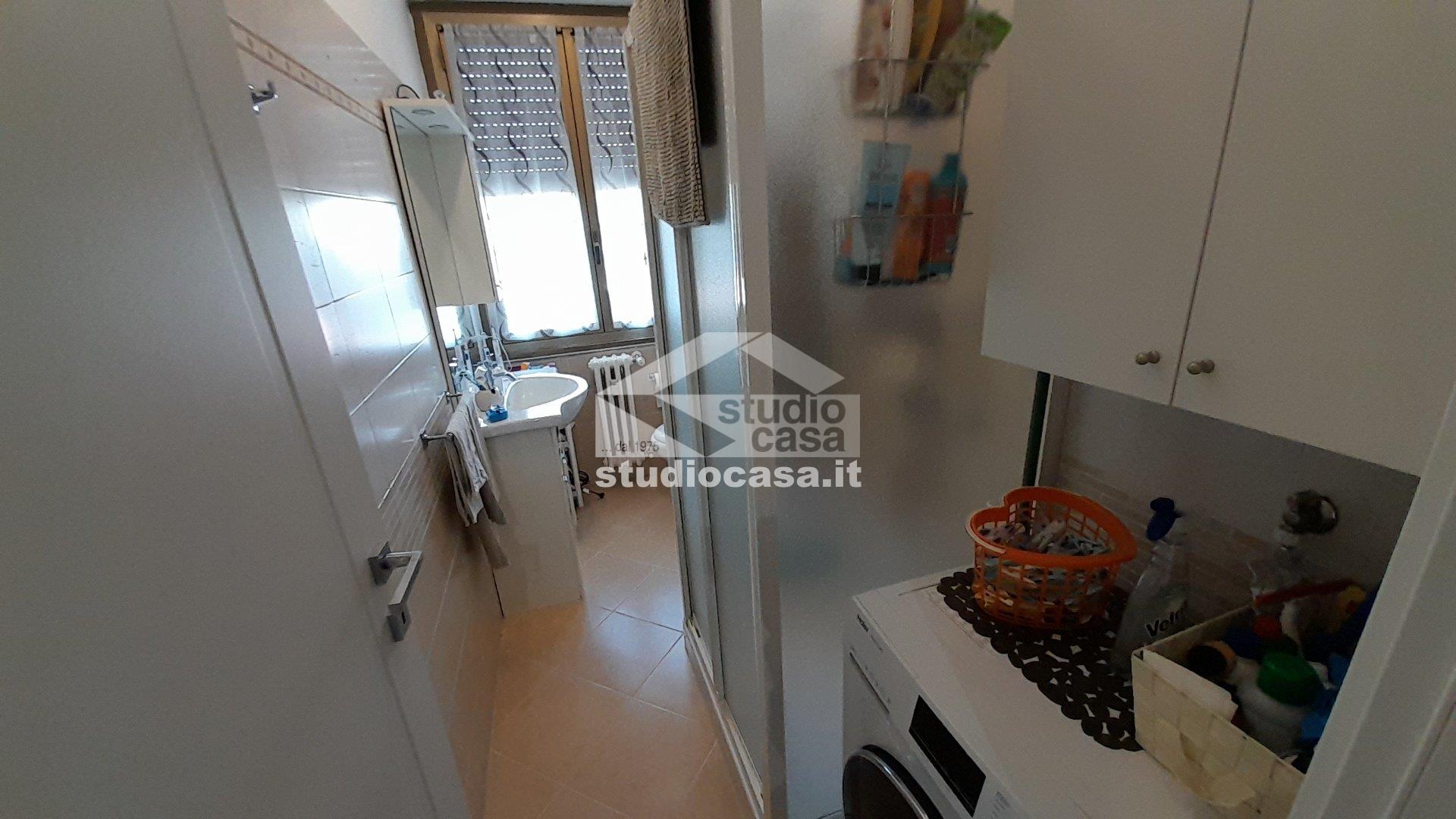 Appartamento in vendita a Rho