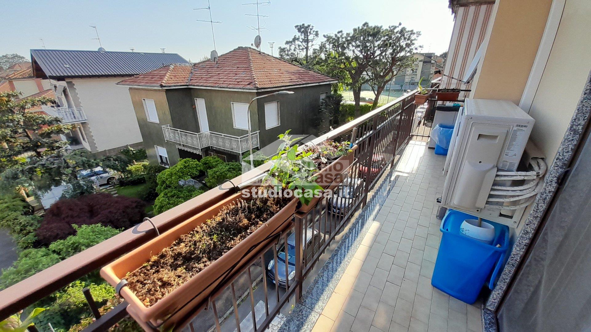 Appartamento in vendita a Rho