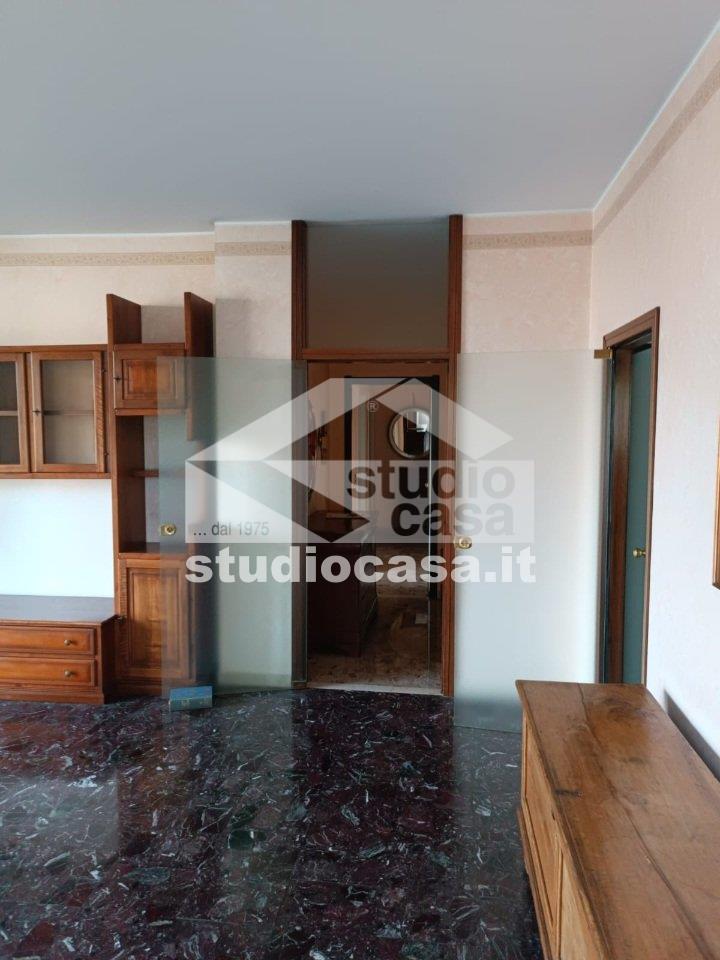 Appartamento in vendita a Rho