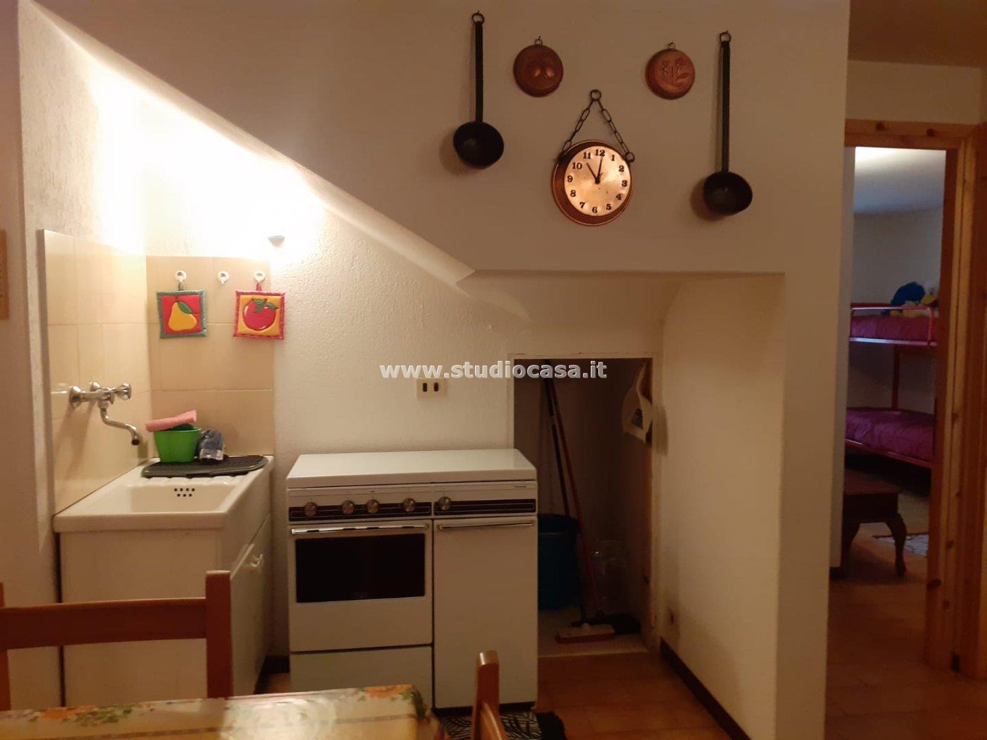 Appartamento in vendita a Oltre il Colle