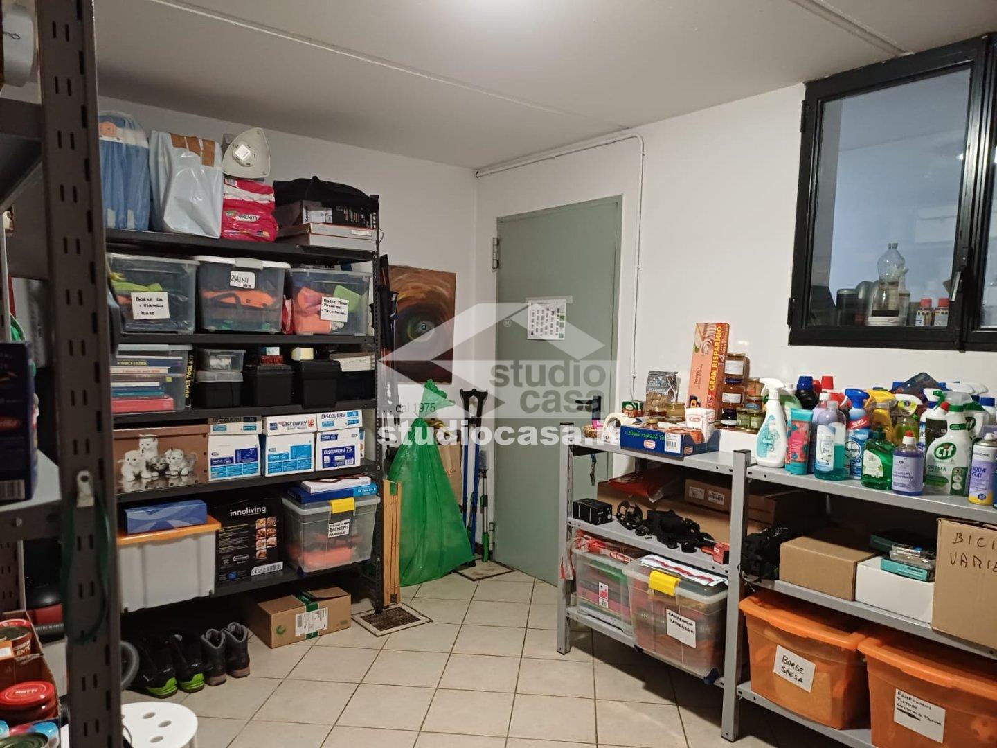 Villa a schiera di testa in vendita a Zogno