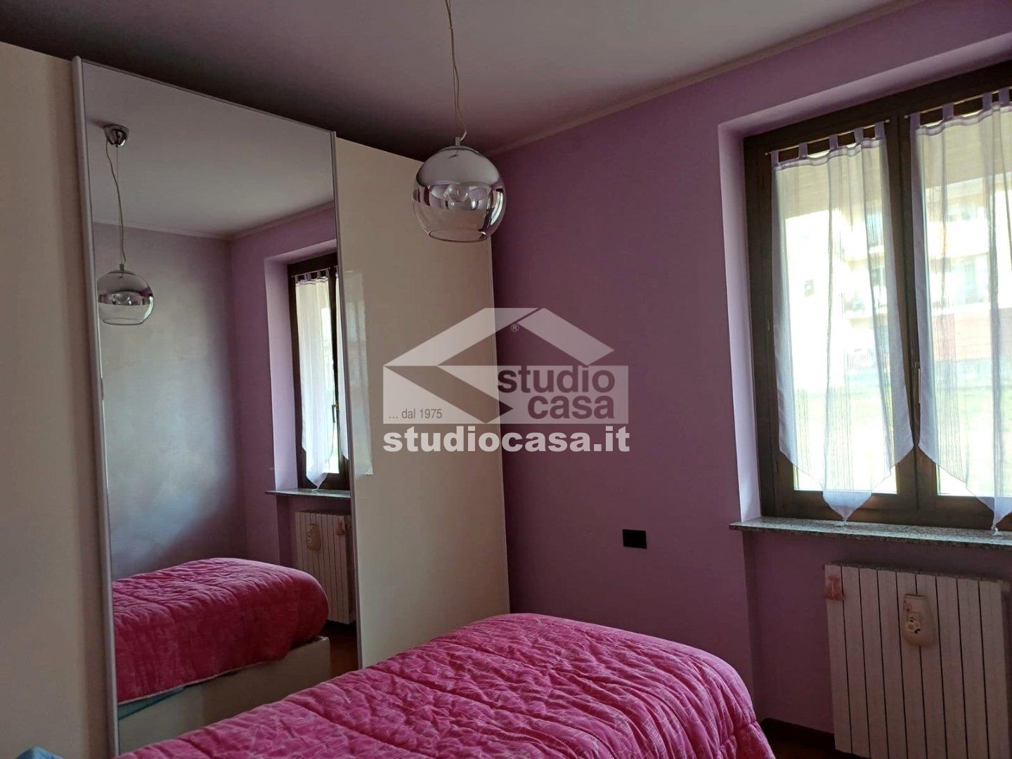 Villa a schiera di testa in vendita a Zogno