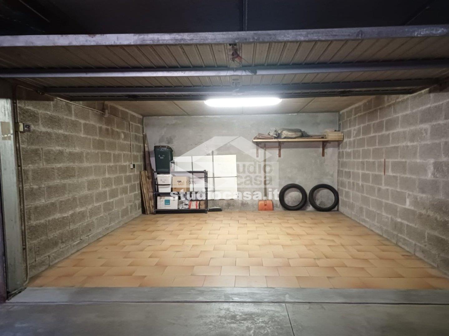 Villa a schiera di testa in vendita a Zogno