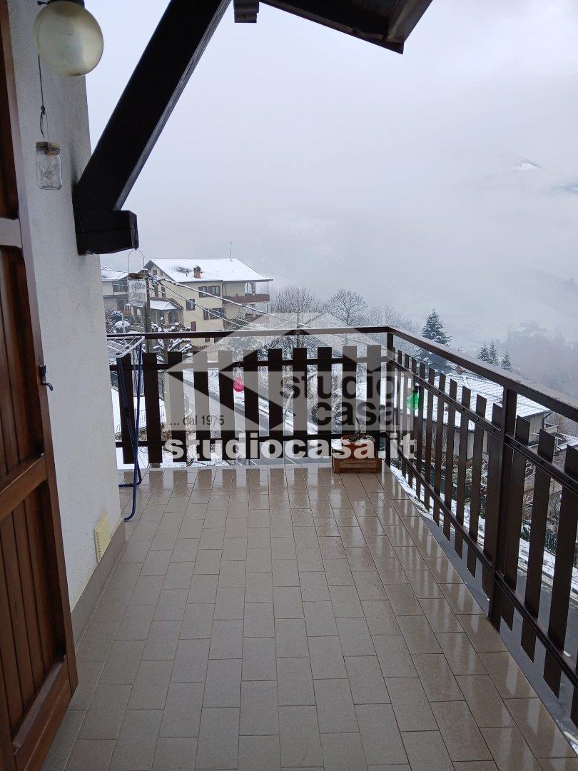 Appartamento in vendita a Costa Serina