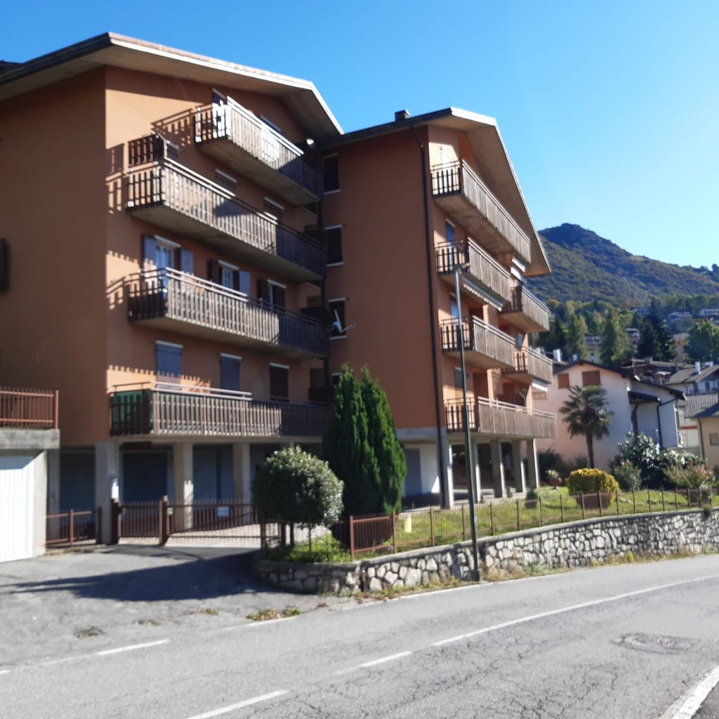 Appartamento in vendita a Costa Serina