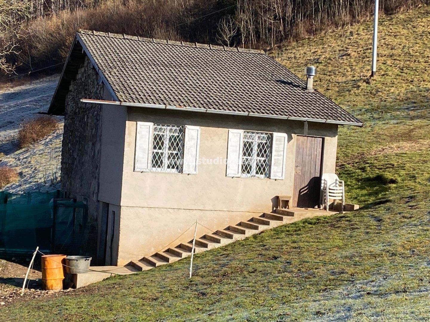 Casa Rustica in vendita a Olmo al Brembo