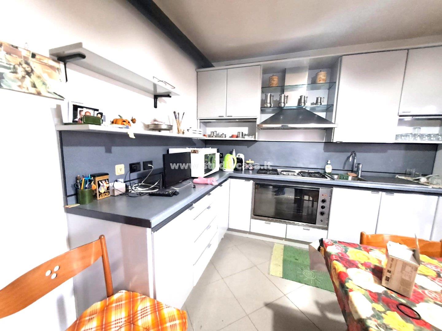 Villa Unifamiliare in vendita a Oltre il Colle